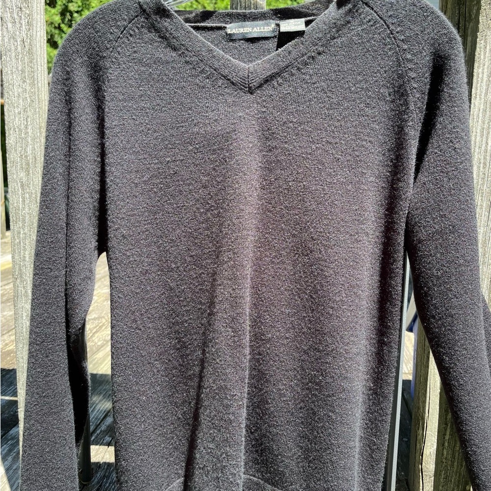 Black Lauren Allen women’s sweater, in good condition.